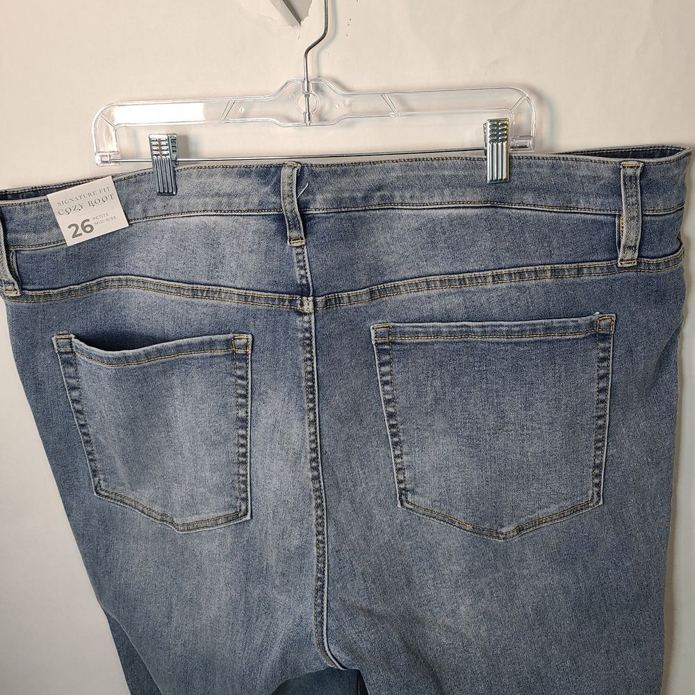 Lane Bryant Jeans Womens Sz 26P Stretch Lt‎ Wash Blue Boot Distressed Chic Denim - Picture 6 of 13